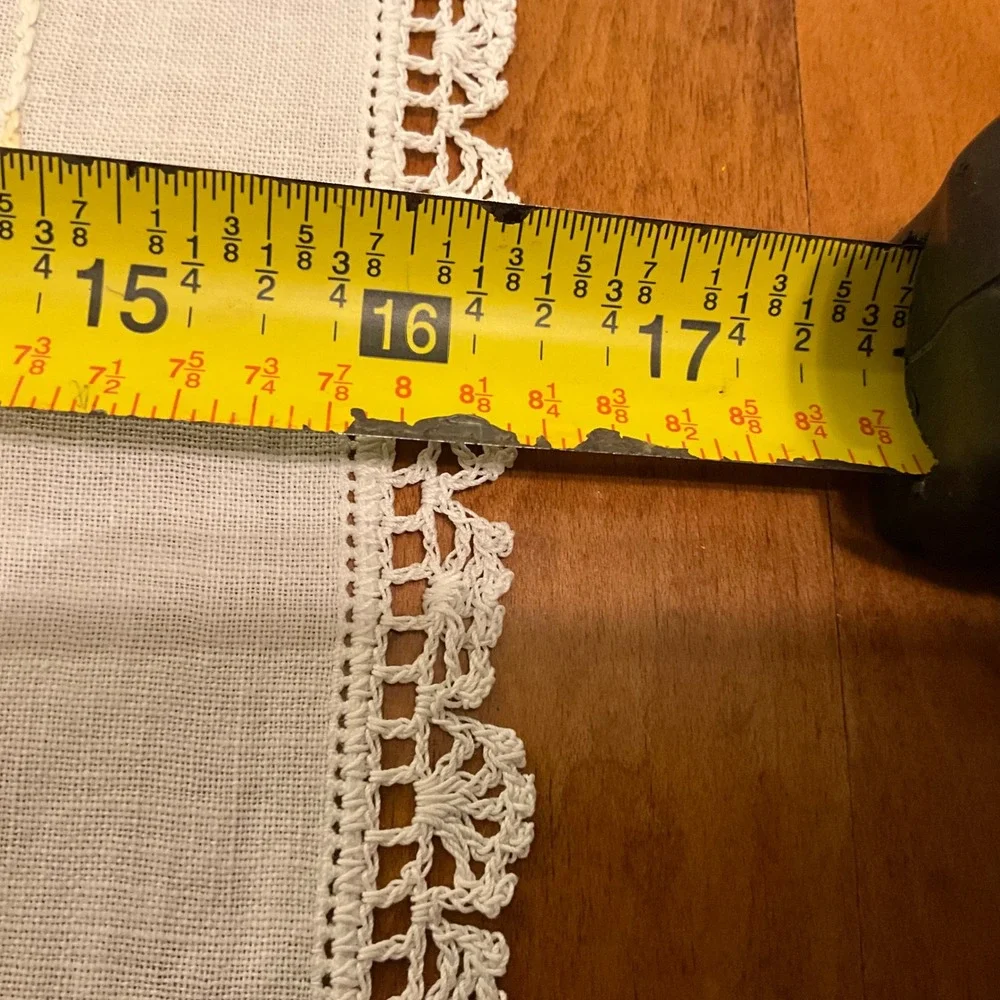 Vintage Embroidered Table Runner Floral Lace Trim‎ Cream Vintage Farmhouse Decor